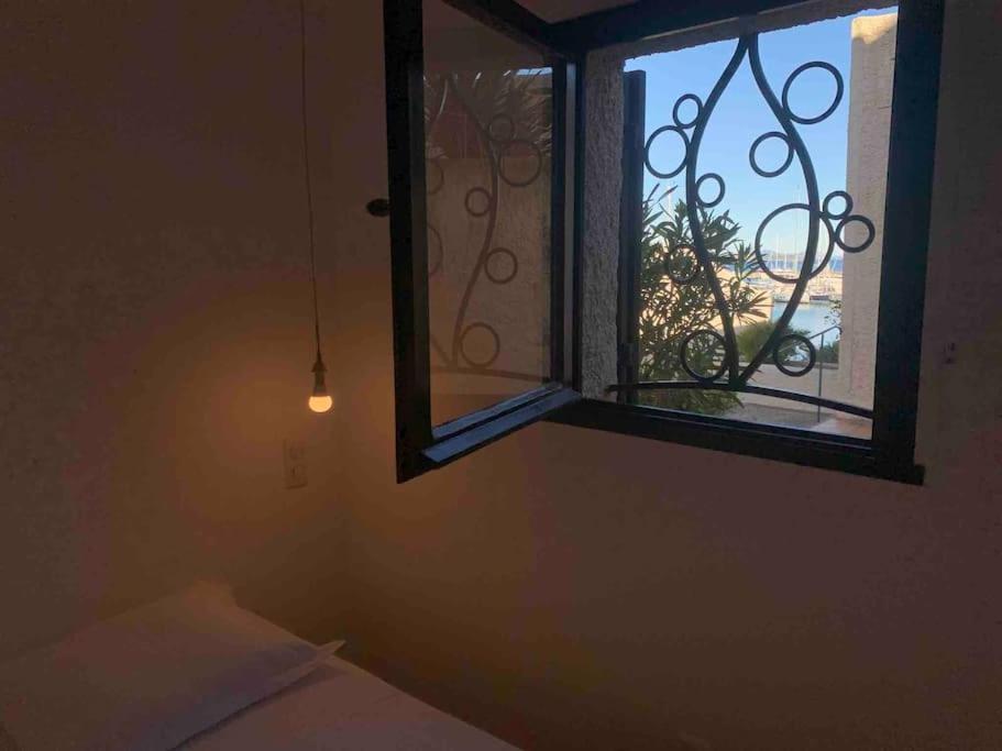 Marinesappartement, La Terrasse Tropezienne Σαιν-Τροπέ Εξωτερικό φωτογραφία